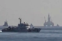 Trung Quốc dương Đông, kích Tây, âm thầm xây đảo ở Trường Sa