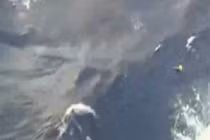 Vớt được vật thể nghi là của máy bay MH370