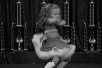 Ảnh động cười toét: Người ngoài hành tinh nổi điên (P54)