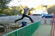 Tổng hợp những trò đùa mạo hiểm nhất thế giới