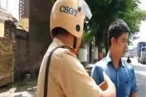 Xôn xao clip CSGT Hải Phòng gặp “thanh niên cứng”