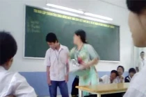 Những cảnh tát, đánh... học sinh gây phẫn nộ dư luận