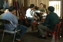 “Có các anh về xóm bản bình yên“