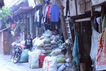 Dạo quanh phố đồng nát giữa lòng Hà Nội