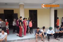 Hà Nội: Bé gái chết bất thường, dân vây kín bệnh viện