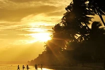 Hoàng Sa - Trường Sa: Nơi ghi dấu hồn thiêng Đất Việt (3)