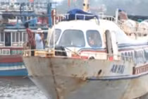 Đình chỉ một tàu khách cao tốc ra đảo Lý Sơn