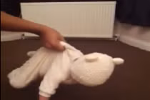 Cười đau ruột clip về bé khi mẹ vắng nhà