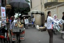 Chạy công an như “chạy giặc“