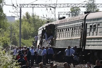 Hiện trường hai tàu hỏa đâm nhau kinh hoàng ở Nga