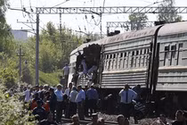 Hiện trường hai tàu hỏa đâm nhau kinh hoàng ở Nga