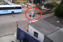 Kinh hoàng ô tô cán đi cán cán lại cho đến khi nạn nhân chết