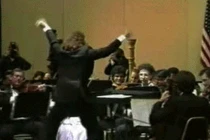 Ảnh động cười ra nước mắt (P44): Nhạc trưởng thăng hoa