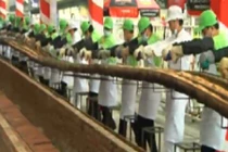 Bánh mỳ baguette dài nhất Việt Nam