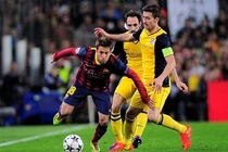 Pha ghi bàn tuyệt đẹp khiến Barcelona choáng váng