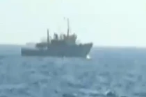 Trung Quốc dùng tàu tên lửa bảo vệ giàn khoan trái phép