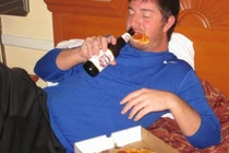 Nực cười hành động của những người say