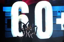 Người dân thủ đô say sưa thưởng thức nghệ thuật trong bóng tối