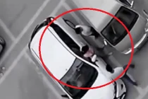 Đỗ xe nhầm, người phụ nữ bị đánh dã man