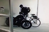 “Đạo chích” 3 lần bẻ khóa lấy xe Harley-Davidson