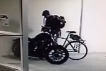 “Đạo chích” 3 lần bẻ khóa lấy xe Harley-Davidson