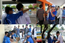 Sinh viên tình nguyện đội nắng, mưa tiếp sức mùa thi