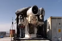 Pháo laser của Mỹ: nhìn thấy là chết