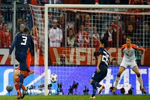 Thắng M.U 3-1, Bayern Munich chính thức giành vé vào bán kết