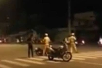 “Ma tốc độ” bị CSGT tóm trên đường đẹp nhất TP HCM