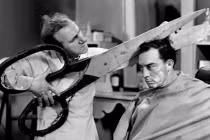 Ảnh cười Facebook: Kéo cắt tóc "khủng"