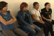 Lừa bán cả phụ nữ có thai sang Trung Quốc