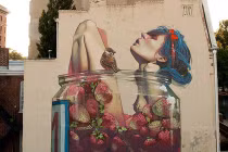 Mê tí tranh nghệ thuật đường phố