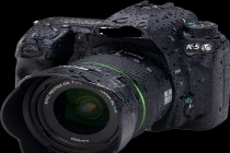 Nam sinh mất hàng chục triệu vì nhúng máy ảnh vào nước