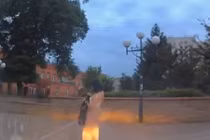 Hài hước clip người đẹp say rượu đi mua đồ