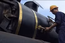 Tận mắt xem xe lửa hơi nước “hồi sinh“ ở Bình Dương