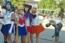 Pha “dòm trộm” hài hước