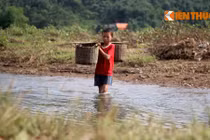 Trung thu không có quà của trẻ em miền sơn cước