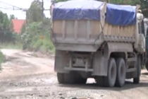 Xe quá tải hoành hành ở Đồng Nai