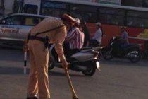 MC Phan Anh tâm trạng sau khi bị CSGT "tuýt còi"