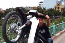 “Hú vía” trước những màn bốc đầu xe của teen Việt (P7)