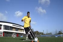 Gareth Bale tiết lộ bí quyết sút phạt