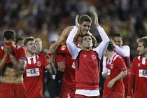 Thắng Sevilla 3-1, Valencia vẫn không có vé vào chung kết Europa League