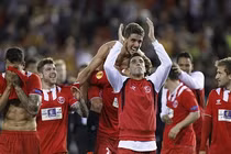 Thắng Sevilla 3-1, Valencia vẫn không có vé vào chung kết Europa League