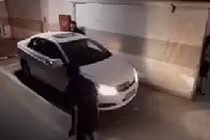 Hai tên cướp bị cô gái trẻ dọa “ma”... chạy mất hút