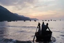 Hình ảnh tuyệt đẹp về bình minh trên biển đảo Việt Nam