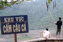 Hình ảnh nhức mắt người Việt: Cấm gì làm nấy! (5)