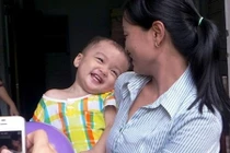 “Ông dượng” bé 2 tuổi bị bỏ rơi tiết lộ về người mẹ