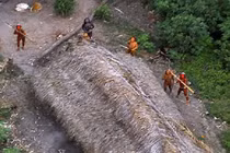 Tận mắt cuộc sống của bộ tộc nguyên thủy ở rừng Amazon