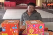 Đánh bạc, buôn pháo sa lưới pháp luật