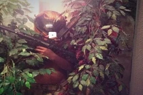 Muôn kiểu “tự sướng” hài hước trong cuộc sống (2)